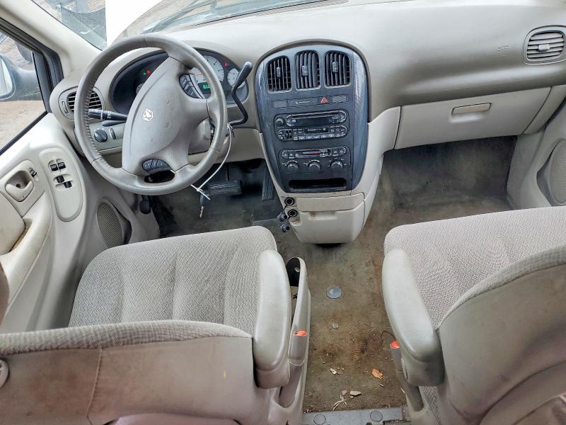Photo 8 from auction – 2005 DODGE GRAND CARAVAN with VIN 2D4GP44L35R397533