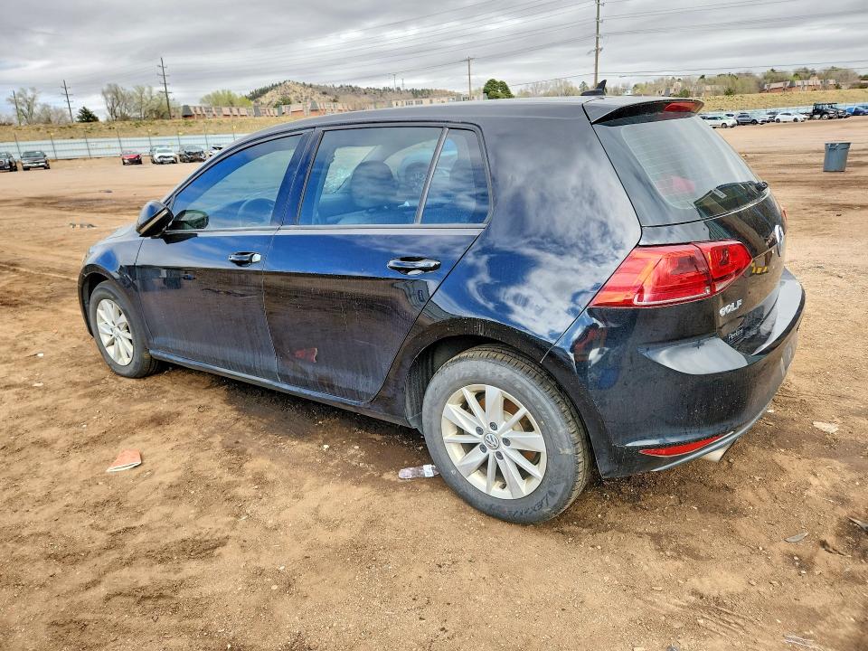 Photo 2 from auction – 2017 VOLKSWAGEN GOLF with VIN 3VW117AU8HM032406