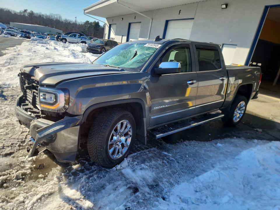GMC SIERRA 2018 with VIN 3GTU2PEC4JG166607 - Photo from auction