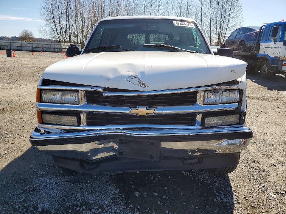 Photo 5 from auction – 1995 CHEVROLET SUBURBAN with VIN 1GNFK16K3SJ323398