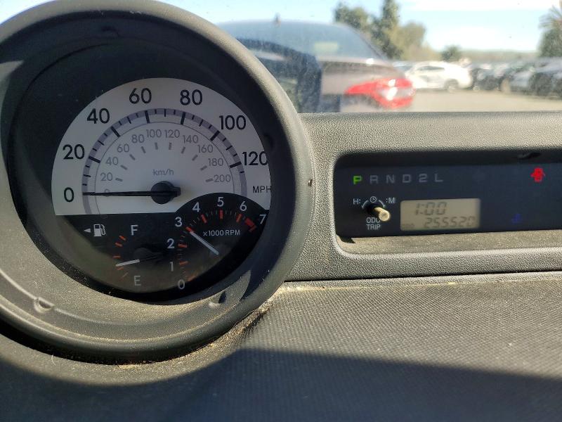 Photo 9 from auction – 2005 SCION XB with VIN JTLKT324650175155