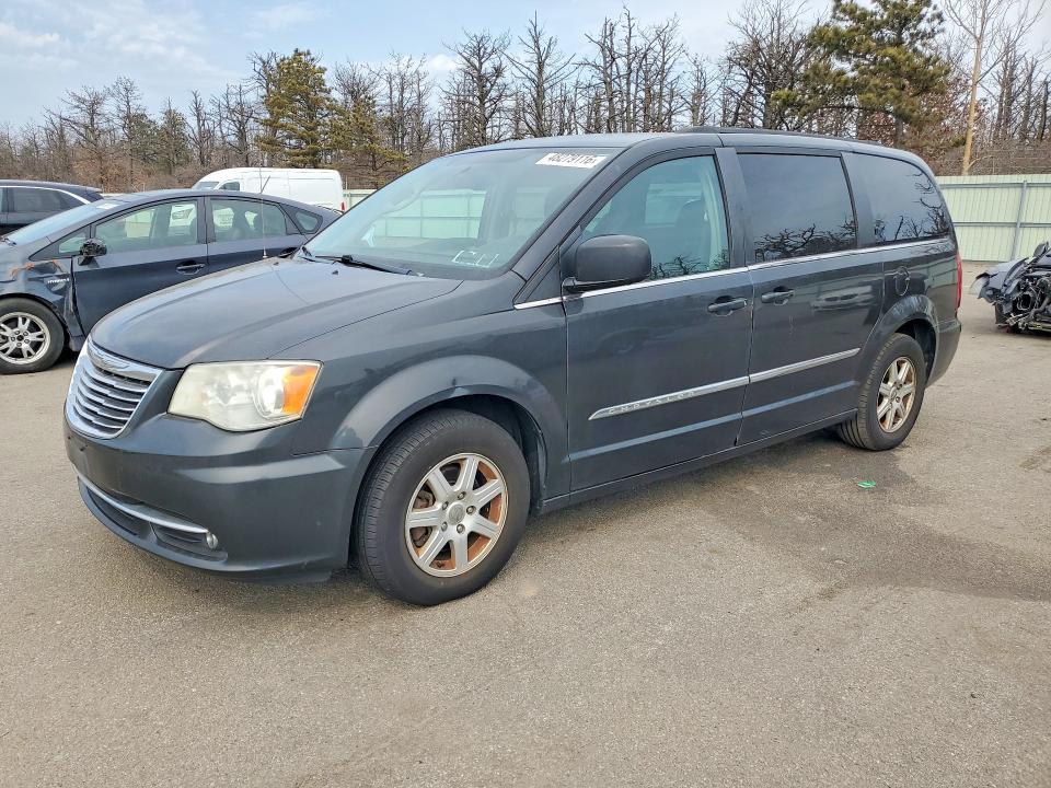 2012 CHRYSLER TOWN & COUNTRY - Търг №48279116