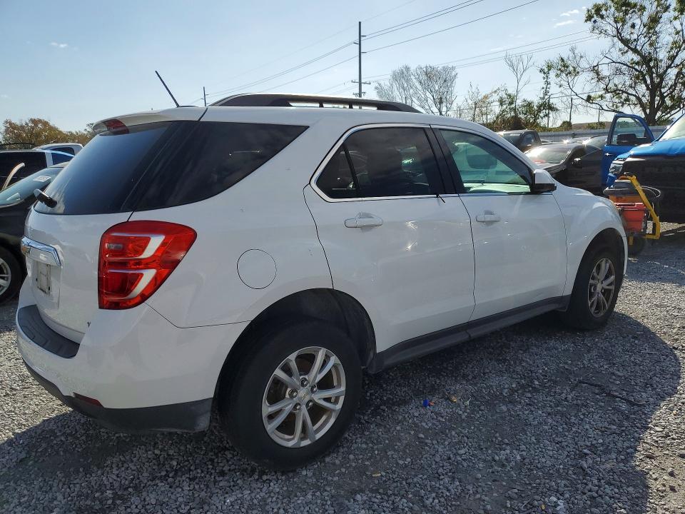 Photo 3 from auction – 2017 CHEVROLET EQUINOX with VIN 2GNALCEK1H6229899