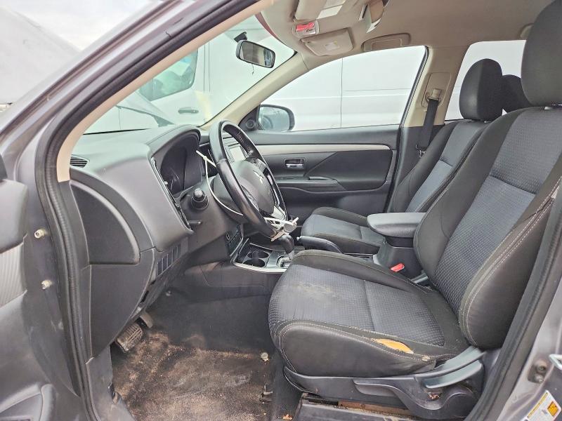 Photo 7 from auction – 2017 MITSUBISHI OUTLANDER with VIN JA4AD2A36HZ015424