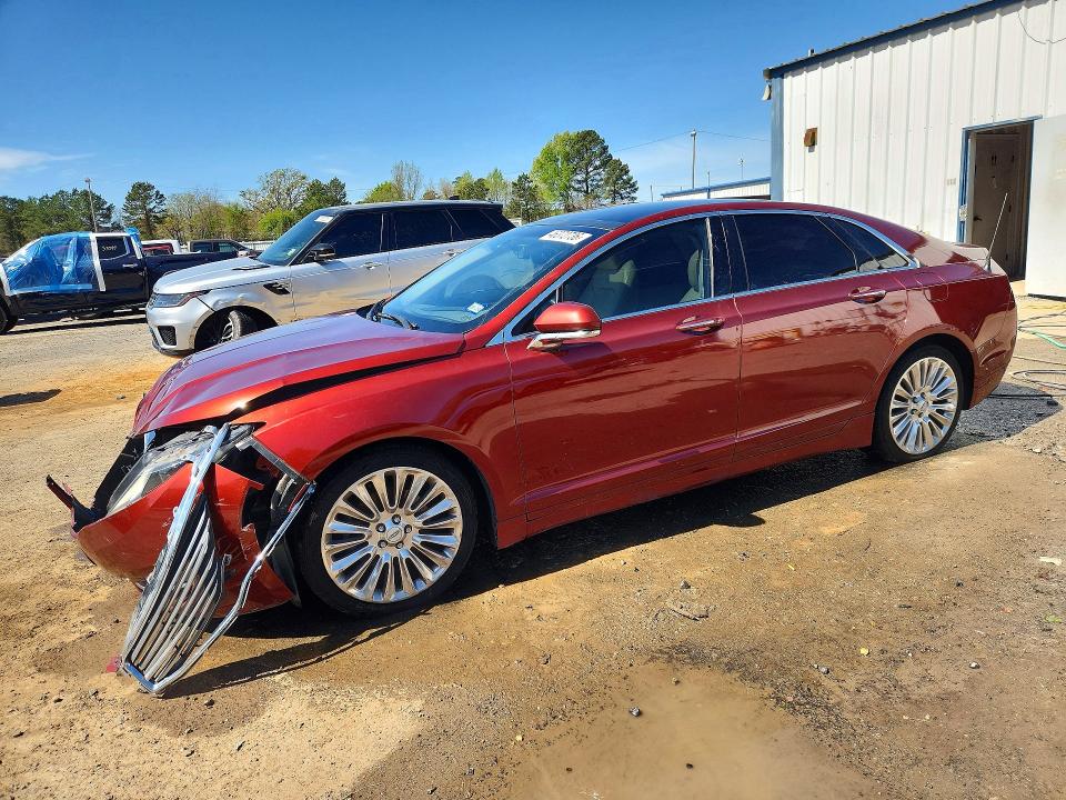 LINCOLN MKZ 2014 with VIN 3LN6L2G96ER811340 - Photo from auction