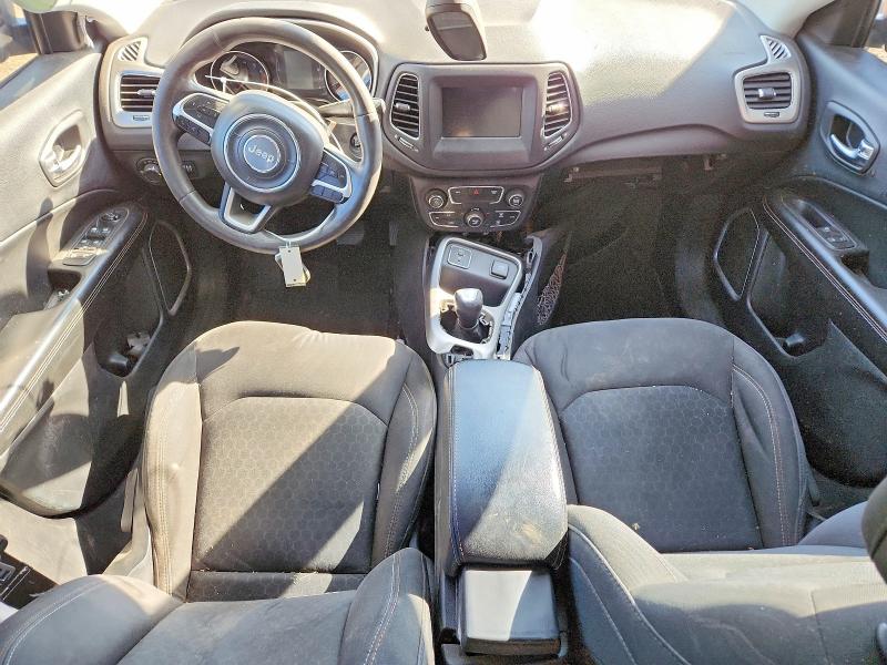 Photo 8 from auction – 2019 JEEP COMPASS with VIN 3C4NJCAB3KT646546