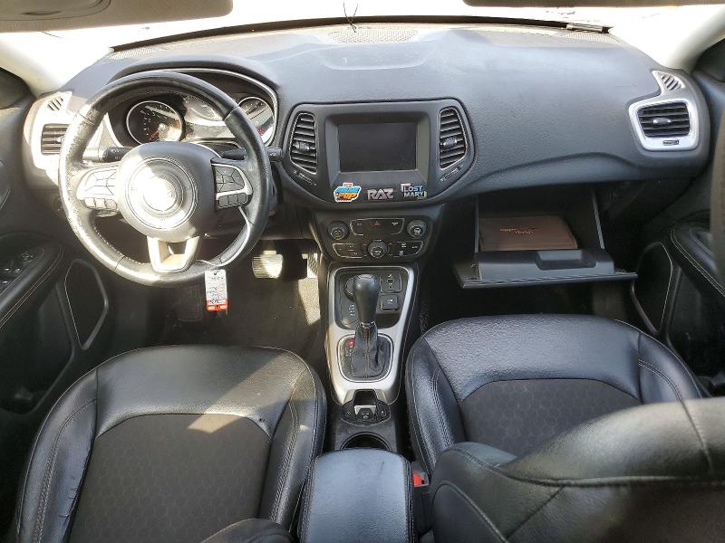 Photo 8 from auction – 2018 JEEP COMPASS with VIN 3C4NJDBB2JT398664