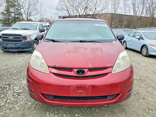 Photo 5 from auction – 2007 TOYOTA SIENNA with VIN 5TDZK23C87S013394