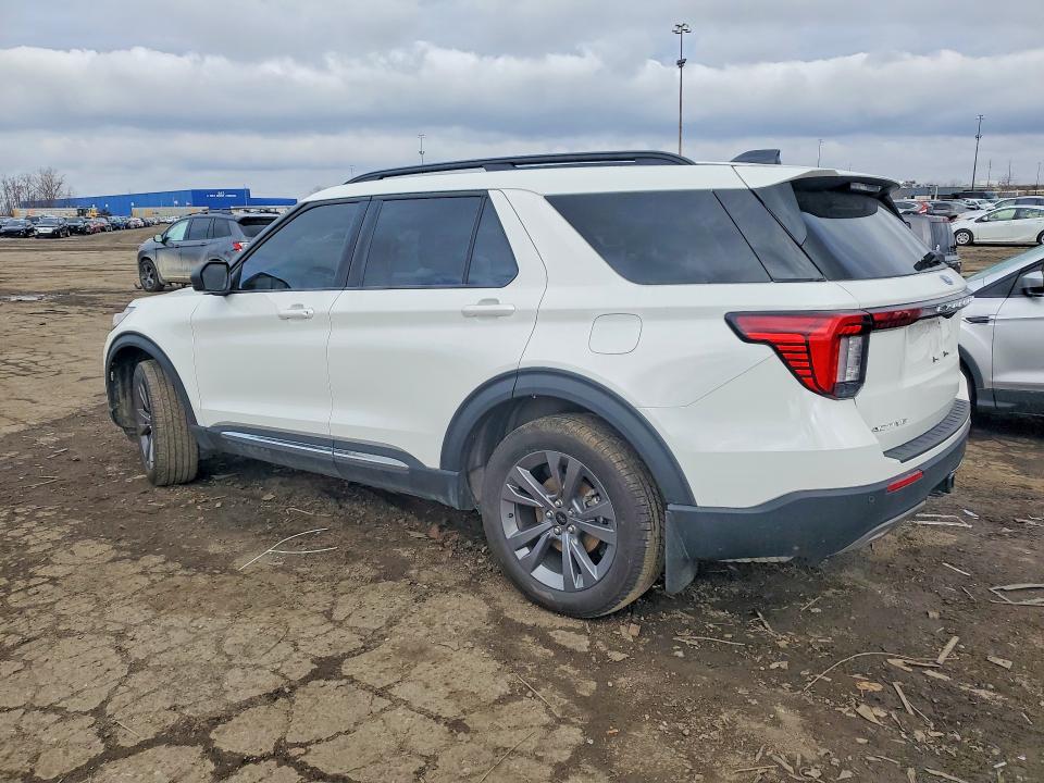 Zdjęcie 2 z aukcji – 2025 FORD EXPLORER z VIN 1FMUK8DH5SGD05803