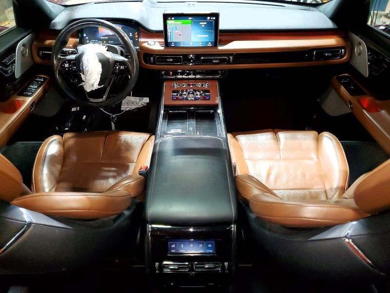Photo 8 from auction – 2022 LINCOLN AVIATOR with VIN 5LM5J7XC9NGL07489