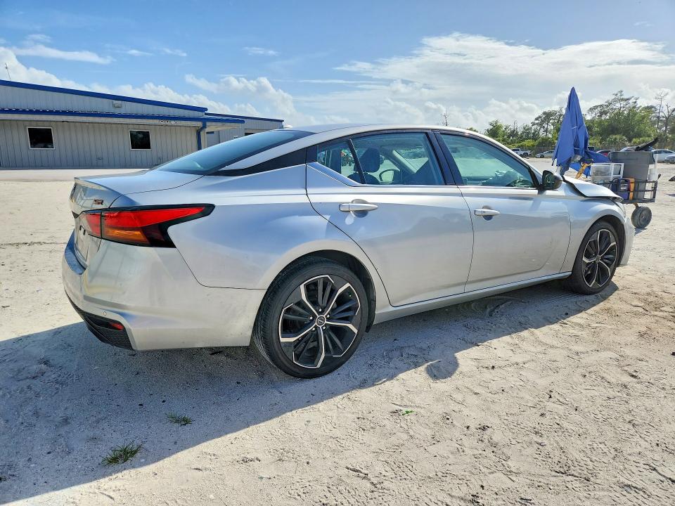 Photo 3 from auction – 2023 NISSAN ALTIMA with VIN 1N4BL4CV0PN320100