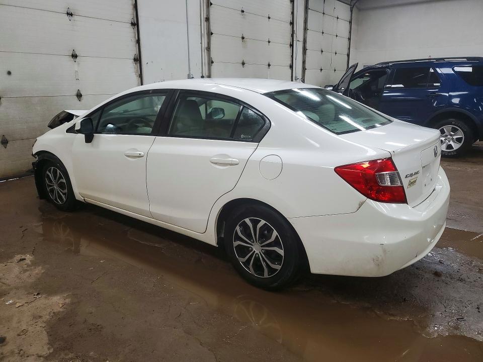 Photo 2 from auction – 2012 HONDA CIVIC with VIN 19XFB2F59CE069249