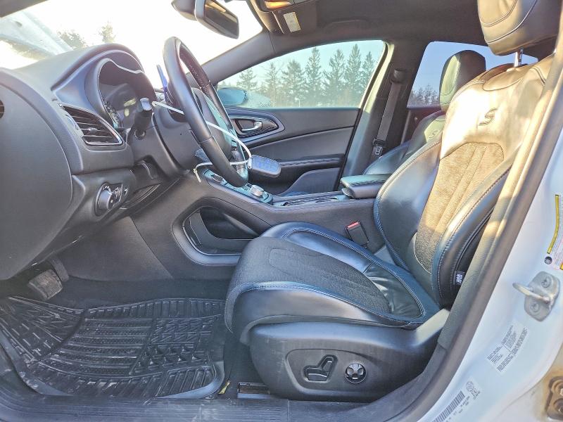 Photo 7 from auction – 2015 CHRYSLER 200 with VIN 1C3CCCBG8FN511391