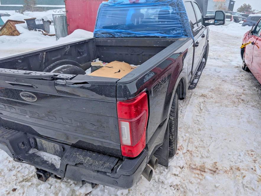 Photo 3 from auction – 2022 FORD F350 with VIN 1FT7W3BTXNEF17399