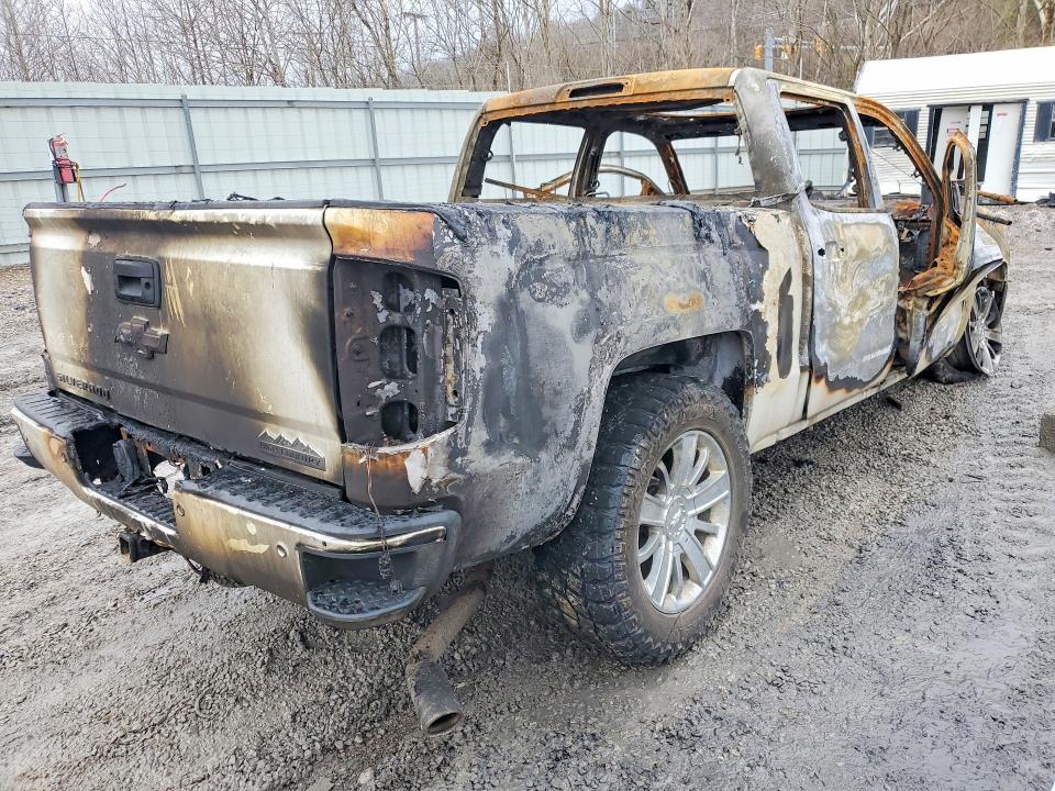 Photo 3 from auction – 2017 CHEVROLET SILVERADO with VIN 3GCUKTEJXHG279723