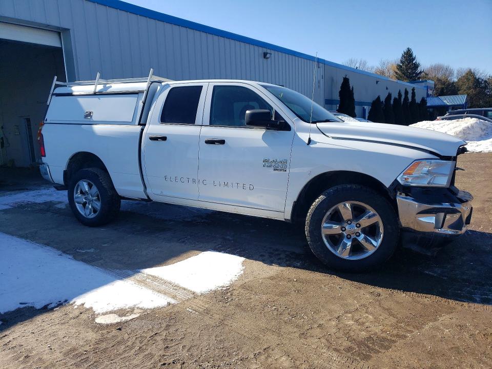Photo 4 from auction – 2019 RAM 1500 CLASSIC with VIN 1C6RR7FG6KS631442