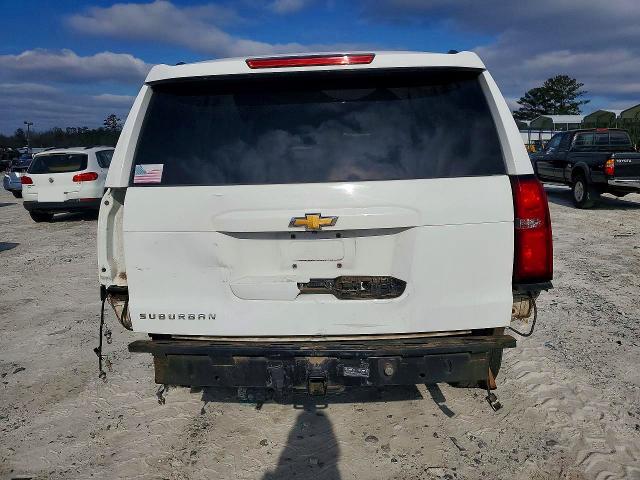 Photo 6 from auction – 2016 CHEVROLET SUBURBAN with VIN 1GNSCJKC0GR372139