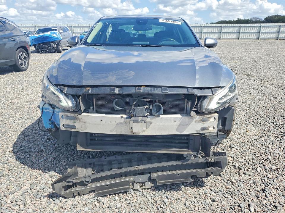 Photo 5 from auction – 2019 NISSAN ALTIMA with VIN 1N4BL4EV4KC169652