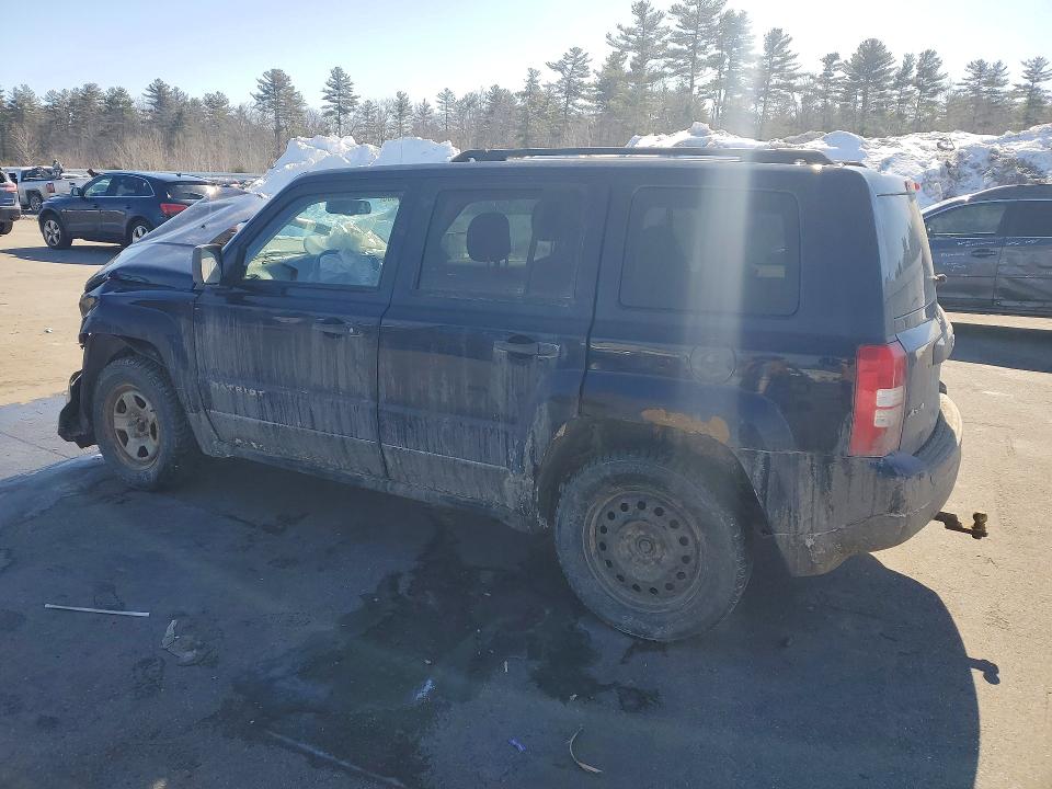 Photo 2 from auction – 2016 JEEP PATRIOT with VIN 1C4NJRBB2GD810240
