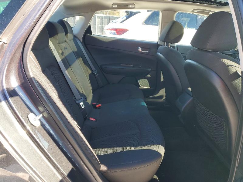 Photo 10 from auction – 2019 KIA OPTIMA with VIN 5XXGT4L35KG296167
