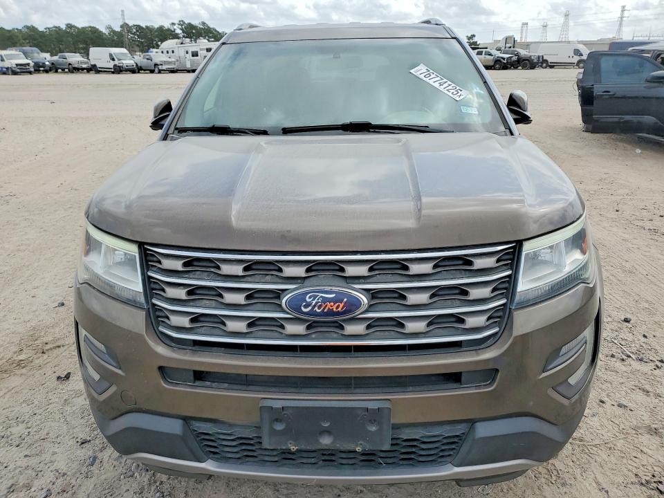 Photo 5 from auction – 2016 FORD EXPLORER with VIN 1FM5K8D85GGC23422