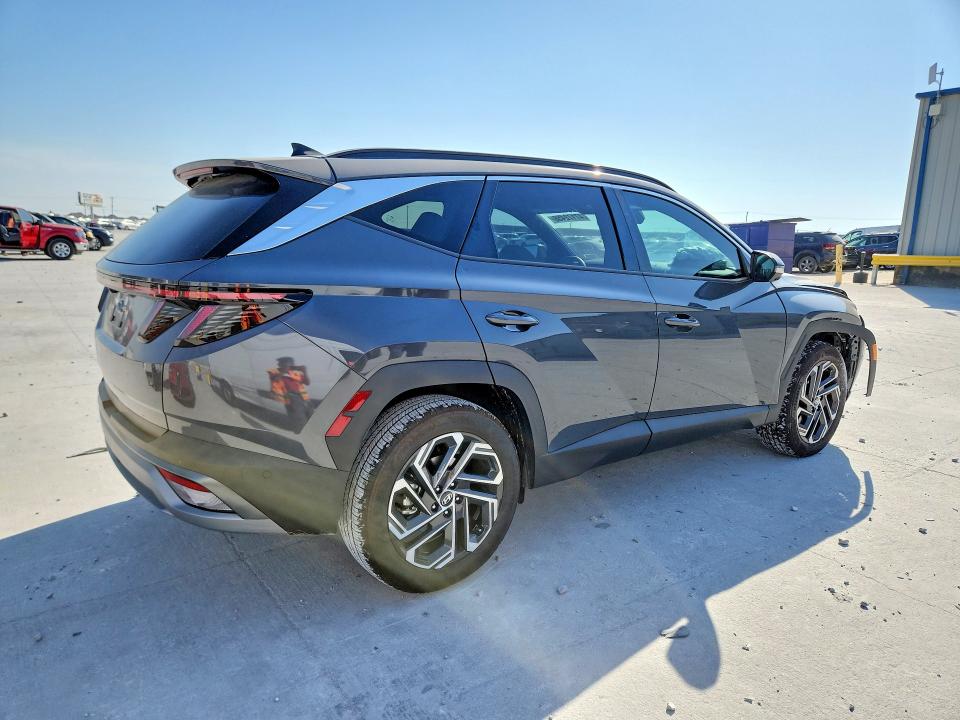 Photo 3 from auction – 2026 HYUNDAI TUCSON with VIN 5NMJE3DE5TH631294