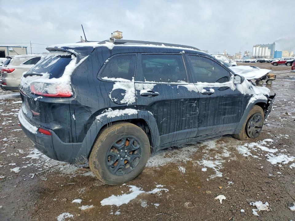 Photo 3 from auction – 2019 JEEP CHEROKEE with VIN 1C4PJMBX5KD117856