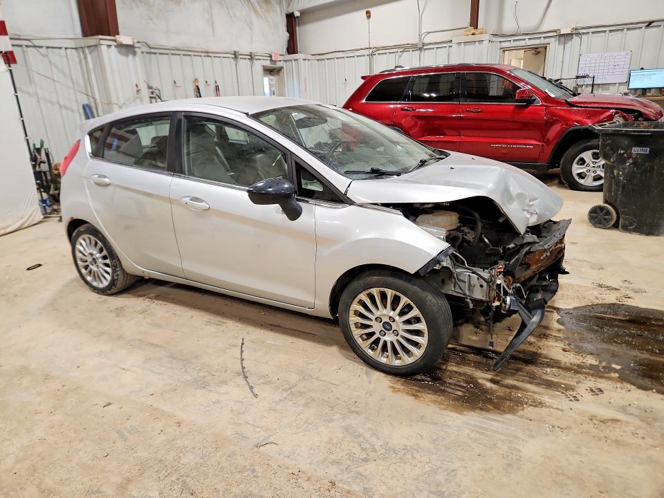 Photo 4 from auction – 2014 FORD FIESTA with VIN 3FADP4FJ0EM207115