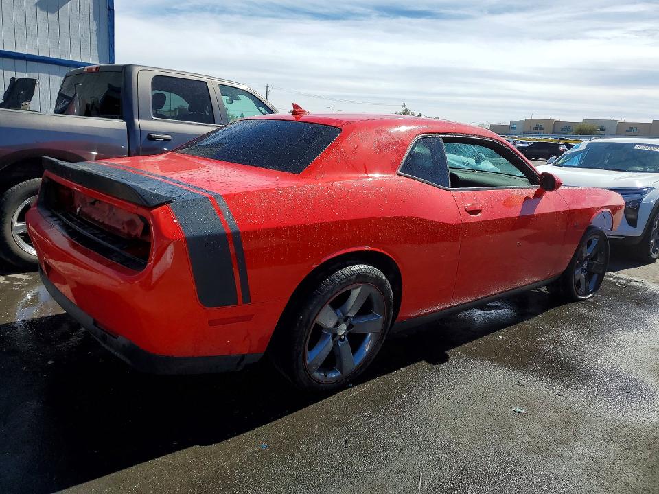 Photo 3 from auction – 2016 DODGE CHALLENGER with VIN 2C3CDZFJ9GH256993