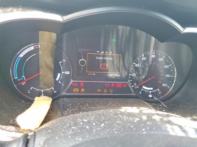 Photo 9 from auction – 2016 KIA OPTIMA with VIN KNAGM4ADXG5095947
