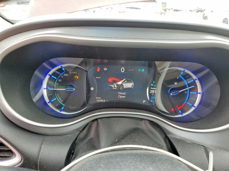 Photo 9 from auction – 2018 CHRYSLER PACIFICA with VIN 2C4RC1H73JR248336