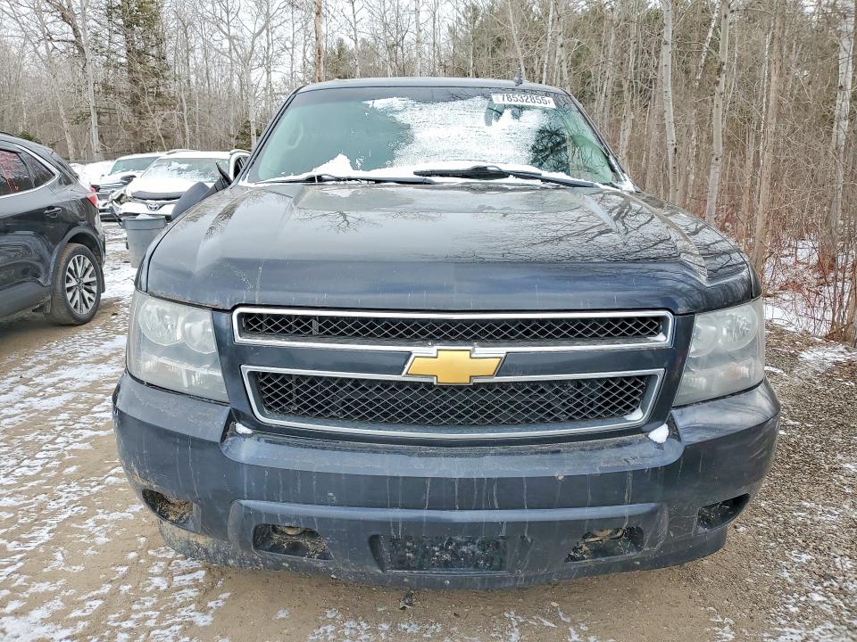 Photo 5 from auction – 2014 CHEVROLET SUBURBAN with VIN 1GNSKHE71ER100822
