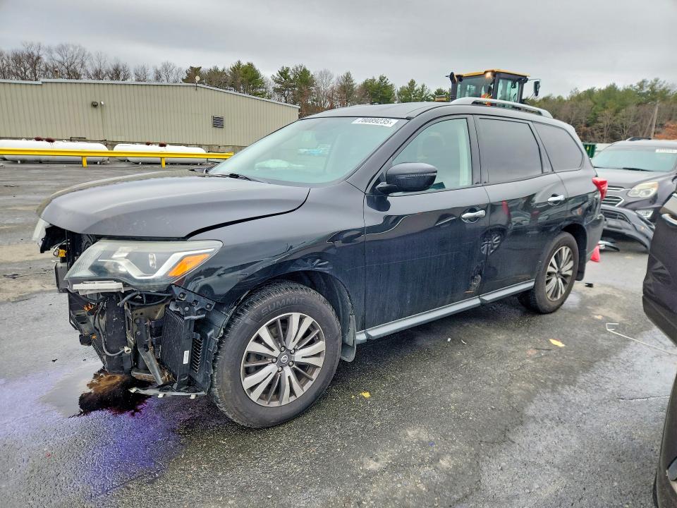 Photo 1 from auction – 2017 NISSAN PATHFINDER with VIN 5N1DR2MM9HC696217