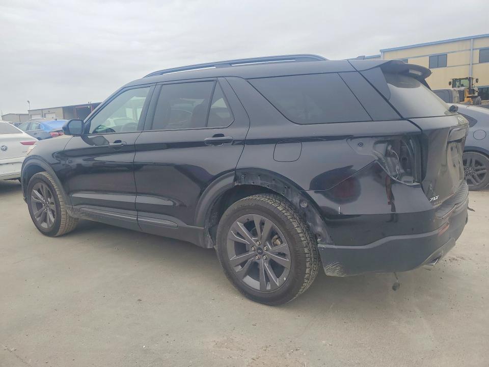 Photo 2 from auction – 2022 FORD EXPLORER with VIN 1FMSK7DH3NGB42364