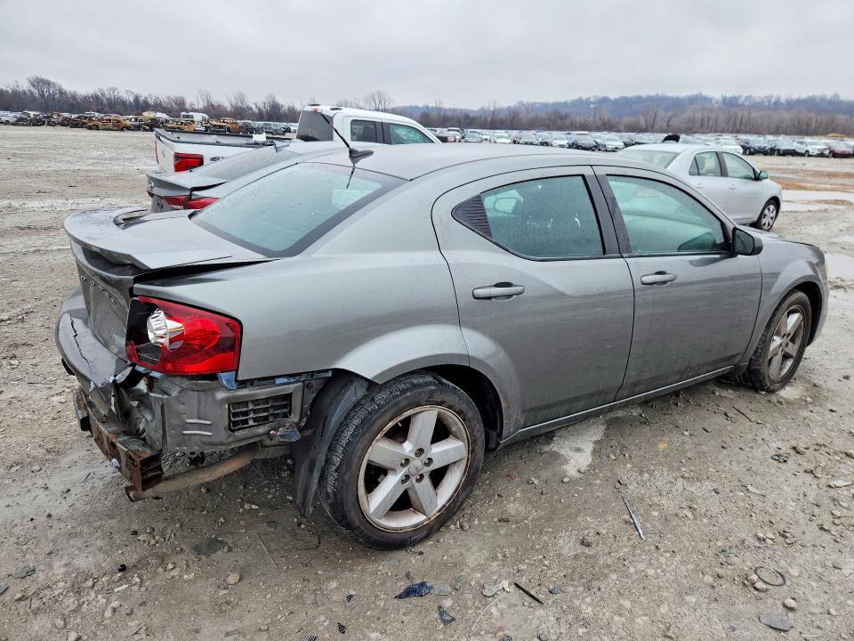 Photo 3 from auction – 2013 DODGE AVENGER with VIN 1C3CDZCB9DN576508