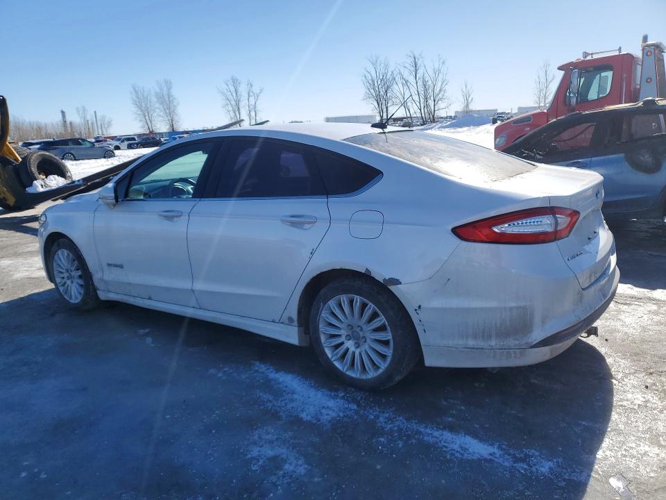 Photo 2 from auction – 2013 FORD FUSION with VIN 3FA6P0LU7DR276384