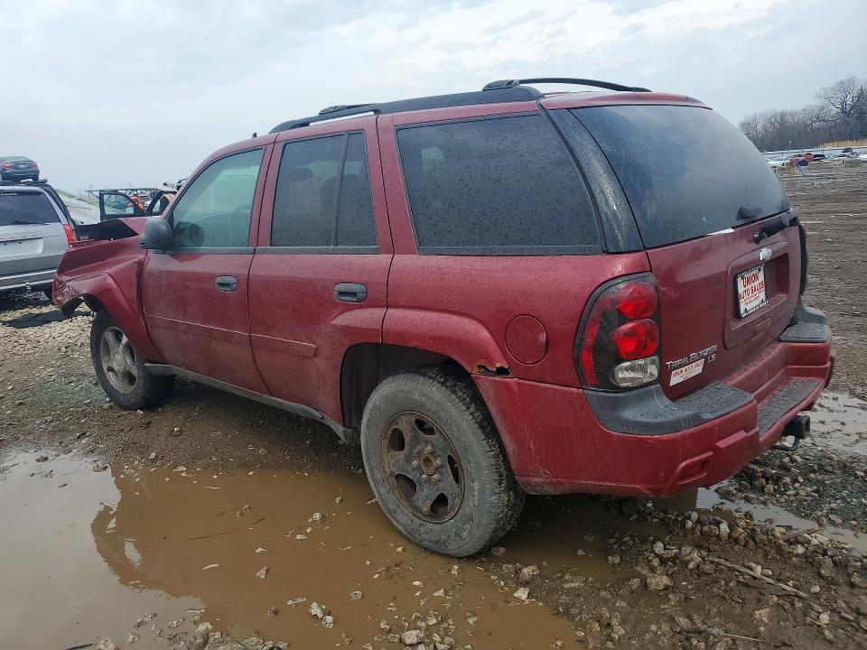 Photo 2 from auction – 2007 CHEVROLET TRAIL BLAZER with VIN 1GNDS13SX72286332