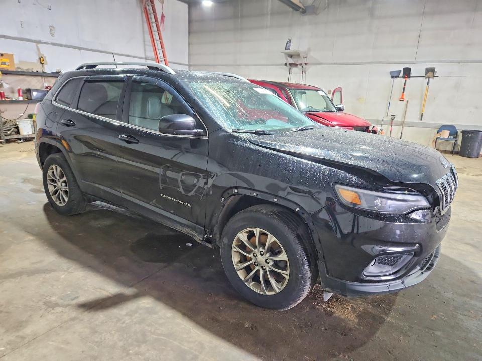 Photo 4 from auction – 2019 JEEP CHEROKEE with VIN 1C4PJMLX9KD124629