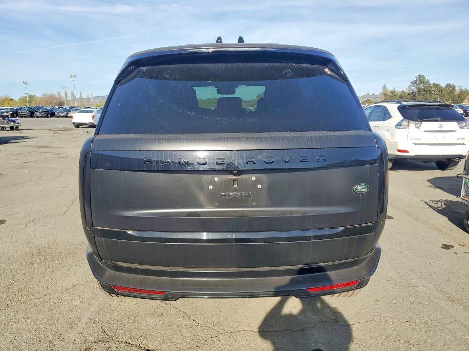 Photo 6 from auction – 2023 LAND ROVER RANGE ROVER with VIN SALKPBFU8PA043251