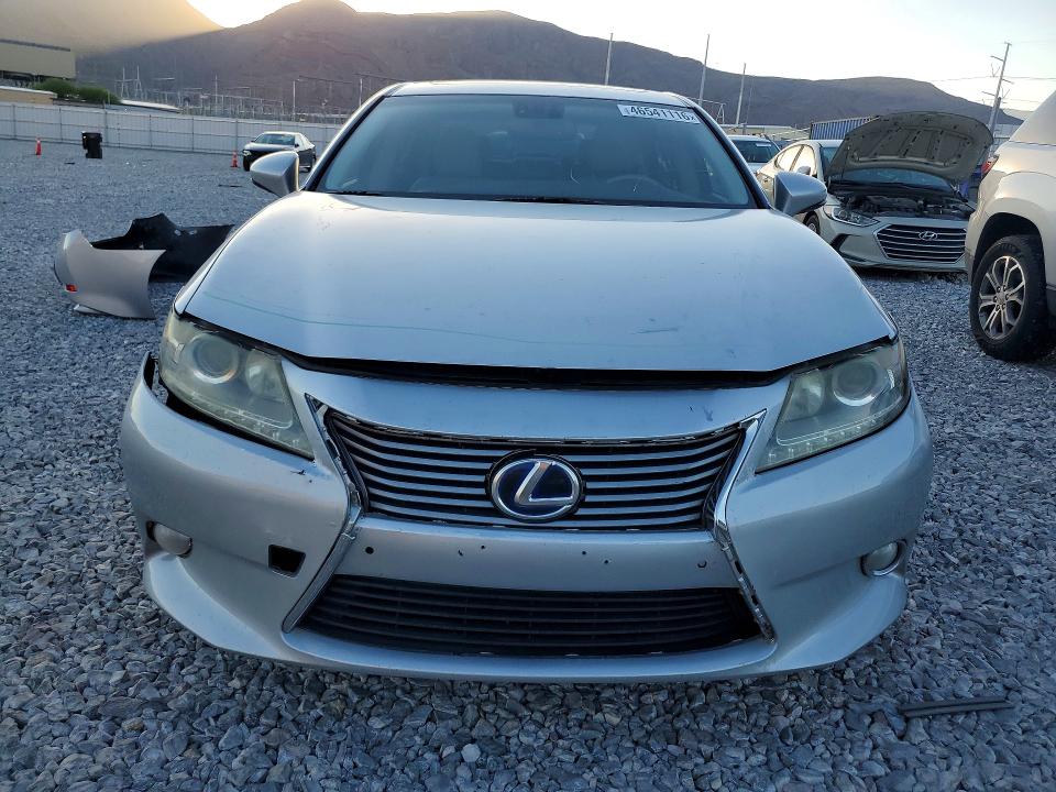 Photo 5 from auction – 2013 LEXUS ES 300H with VIN JTHBW1GG4D2036556