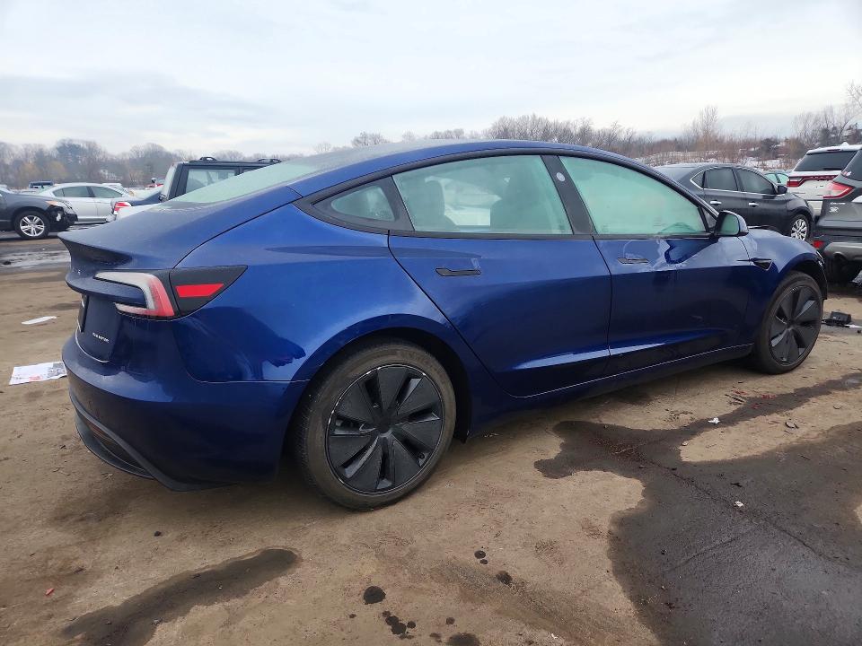 Photo 3 from auction – 2024 TESLA MODEL 3 with VIN 5YJ3E1EB8RF795585