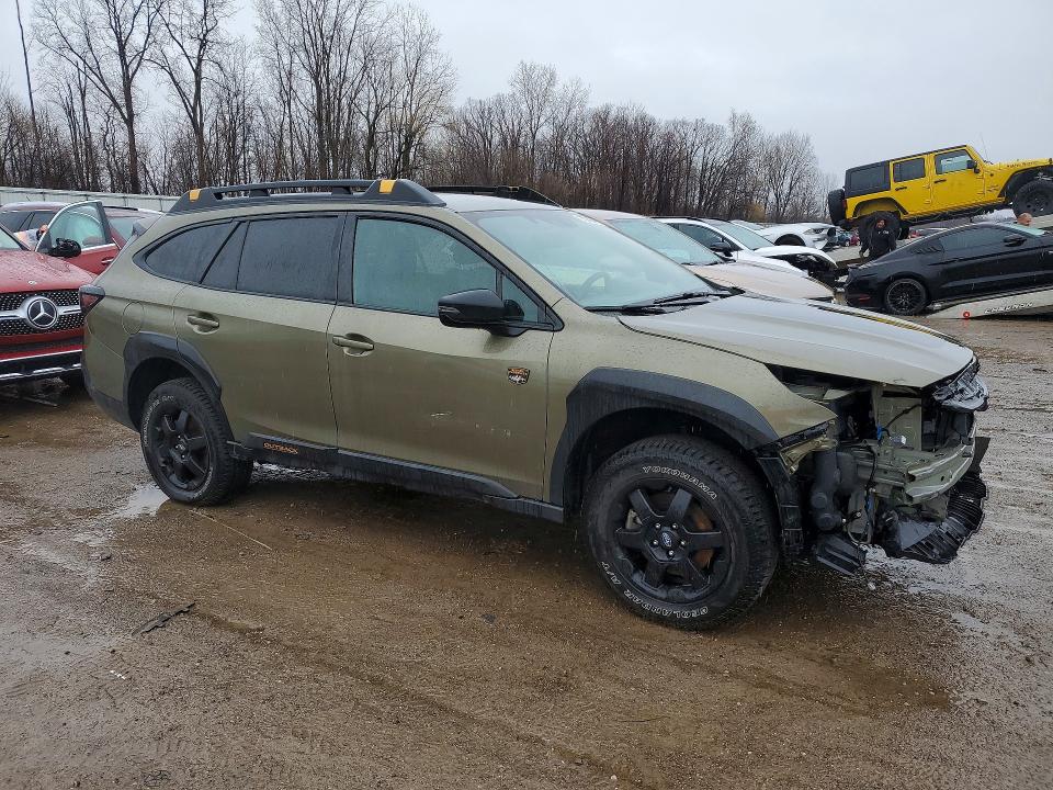 Photo 4 from auction – 2025 SUBARU OUTBACK with VIN 4S4BTGSD6S3104174