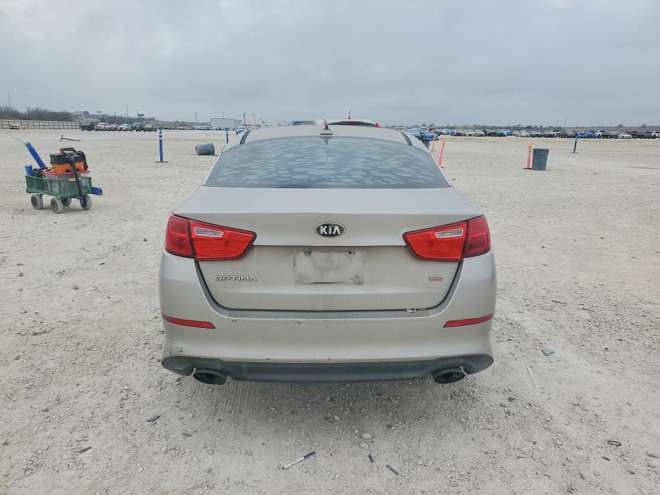 Photo 6 from auction – 2015 KIA OPTIMA with VIN 5XXGM4A7XFG484322