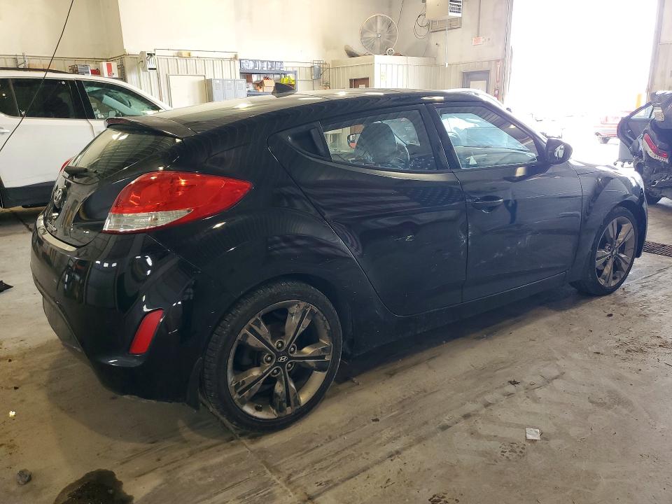 صورة رقم 3 من المزاد - 2016 HYUNDAI VELOSTER مع VIN KMHTC6AD3GU256592