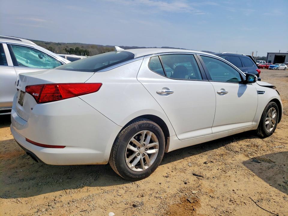 Photo 3 from auction – 2013 KIA OPTIMA with VIN 5XXGM4A77DG176277