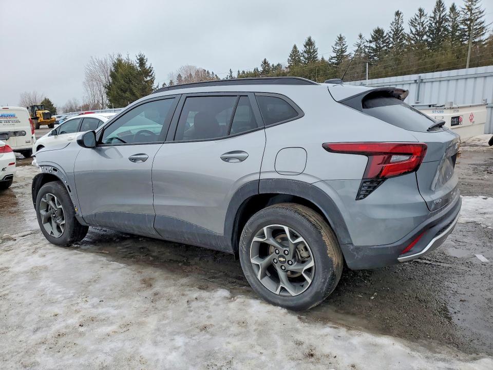 Photo 2 from auction – 2024 CHEVROLET TRAX with VIN KL77LHE28RC023632