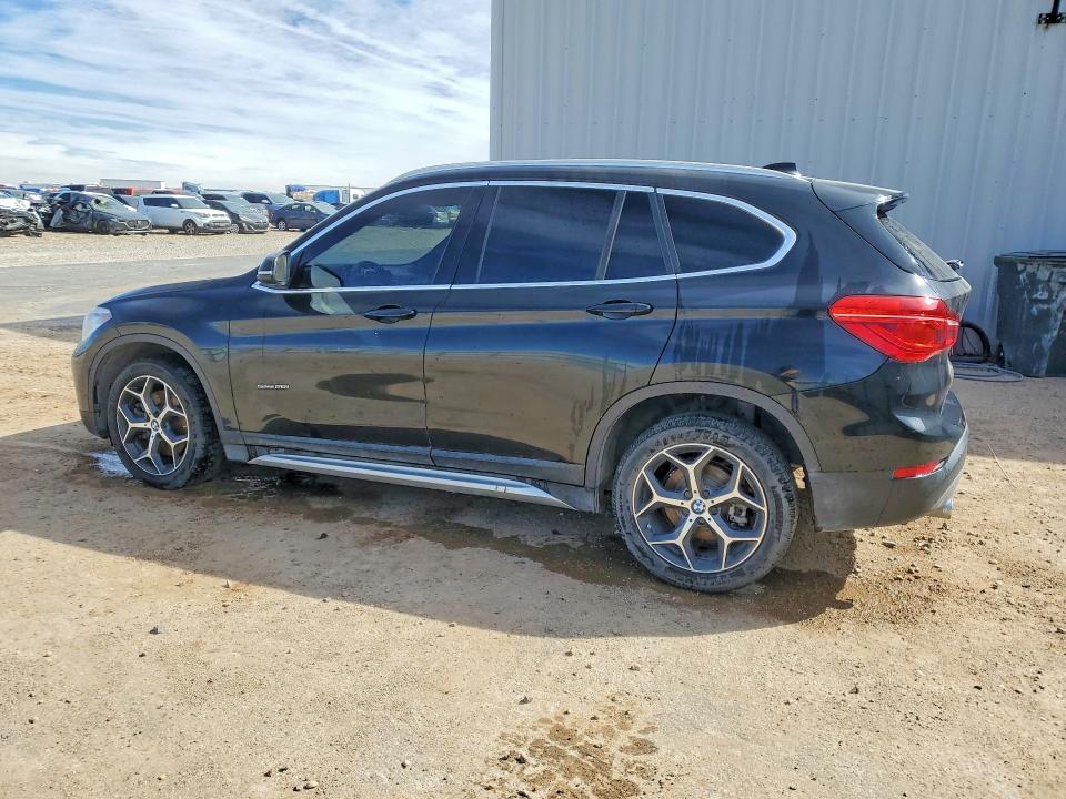 Photo 2 from auction – 2018 BMW X1 with VIN WBXHU7C38J5H40833