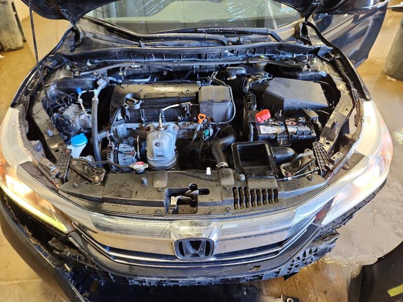 Photo 11 from auction – 2016 HONDA ACCORD with VIN 1HGCR2F05GA079161