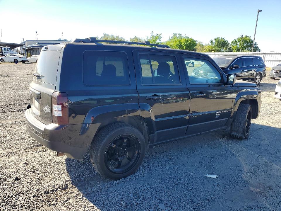 Photo 3 from auction – 2016 JEEP PATRIOT with VIN 1C4NJPBA7GD769227