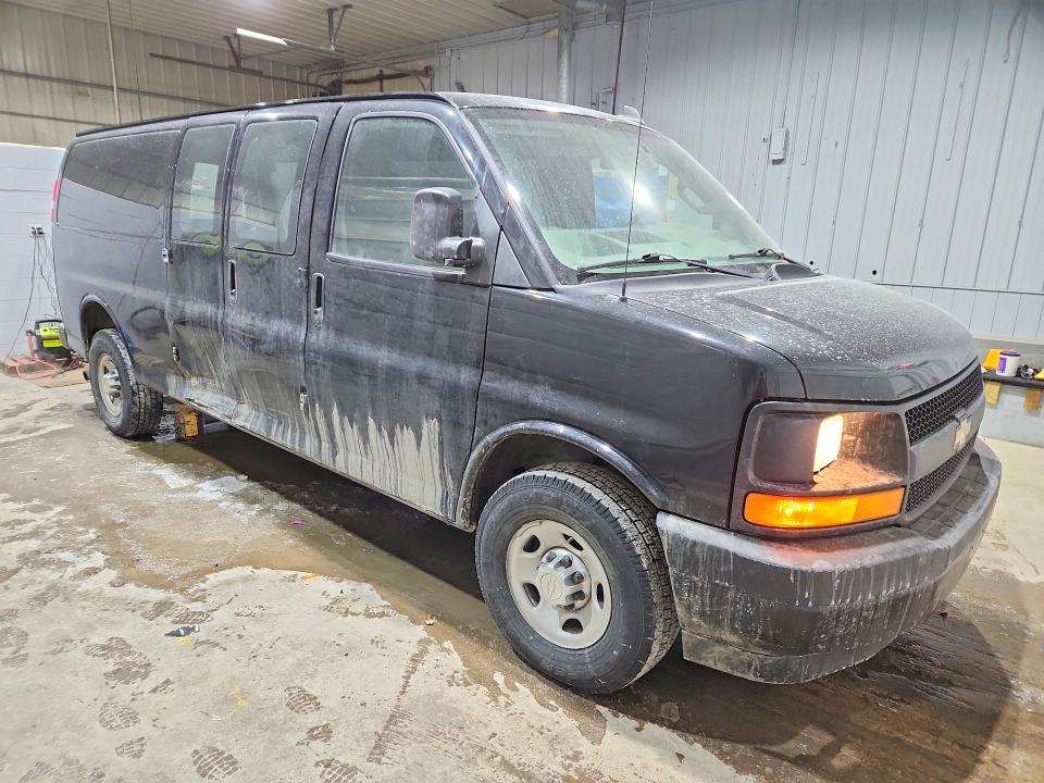 Photo 4 from auction – 2017 CHEV EXPRESS G2500 with VIN 1GCWGBFF5H1137213